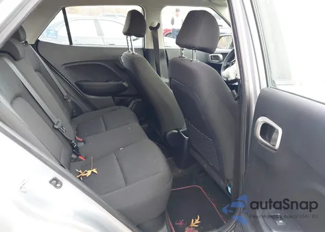 2022 Hyundai Venue Se from USA, damaged, VIN KMHRB8A36NU151638